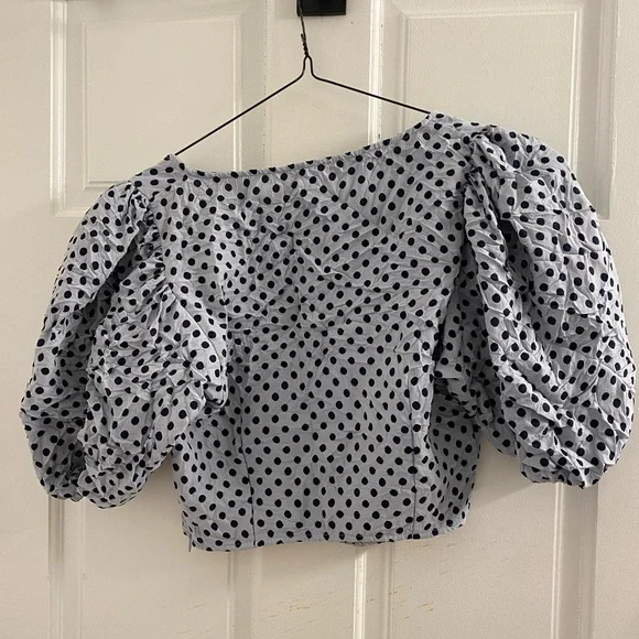 Fitting puff sleeve polka dot free people top - Picture 3 of 4